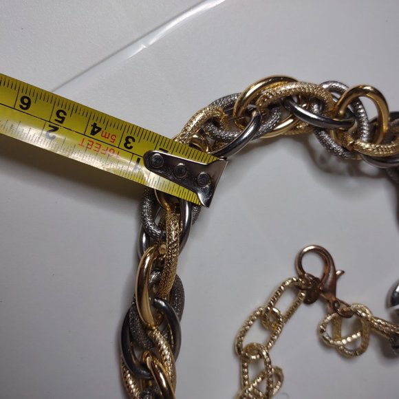 Two Tone Lightweight Large Chain Link Necklace 22.5 Inches Long - Picture 12 of 12